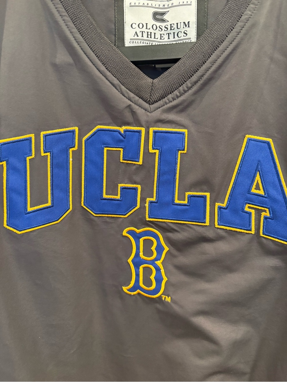 Colosseum Athletics UCLA Bruins pullover windbreaker jacket men’s size XL EUC - Picture 7 of 12